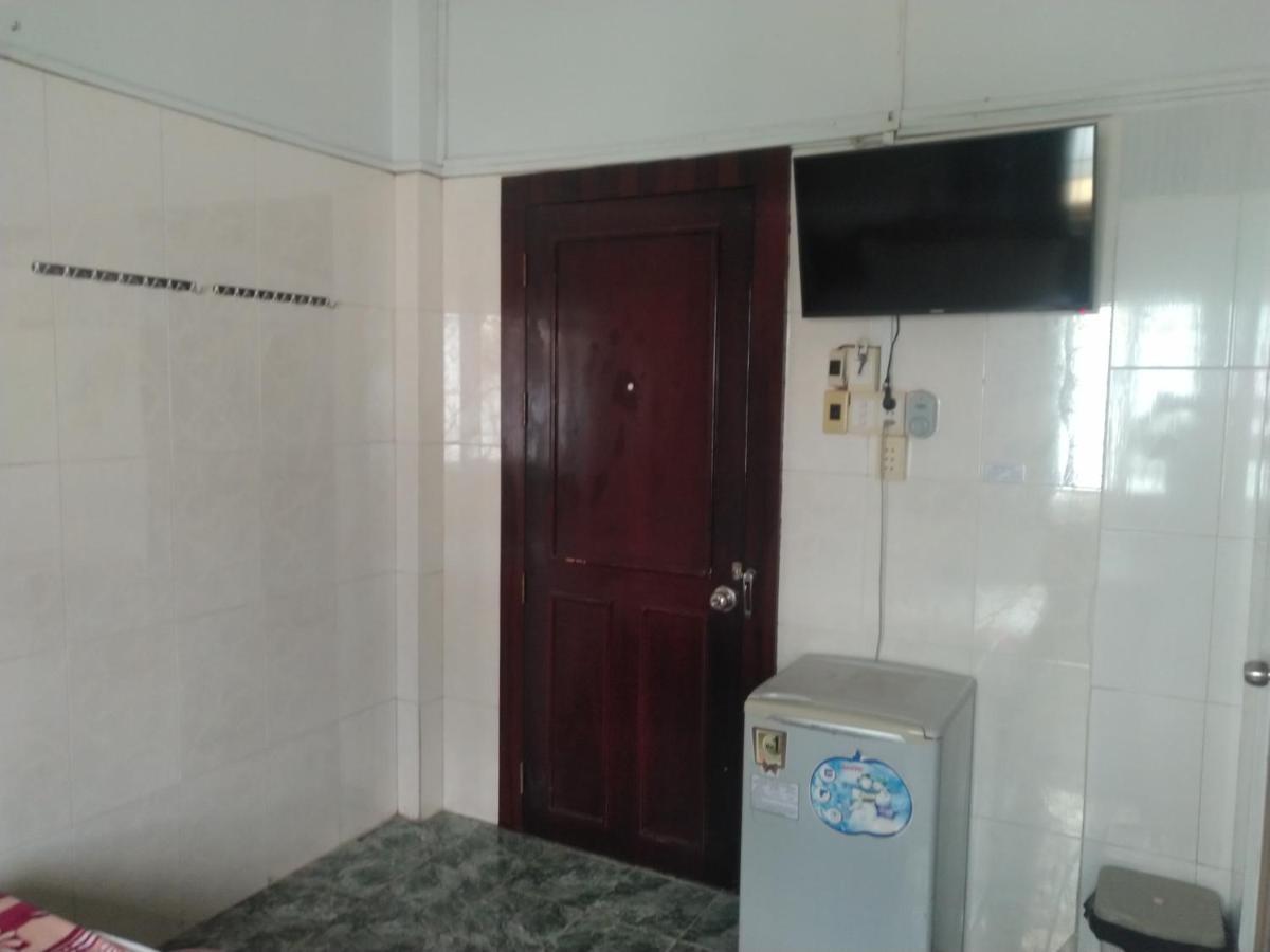 Hai Hien Guesthouse Дуонг-Донг Экстерьер фото