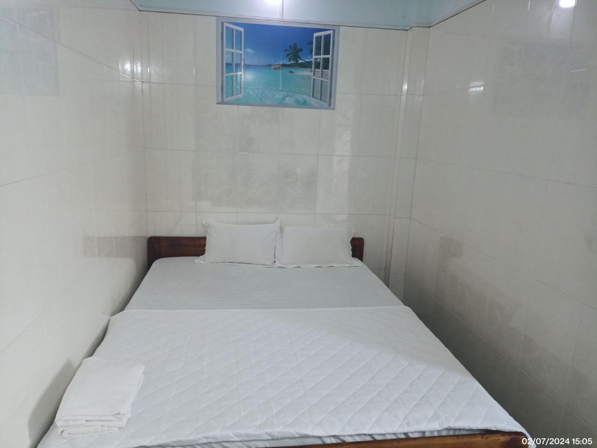 Hai Hien Guesthouse Дуонг-Донг Экстерьер фото