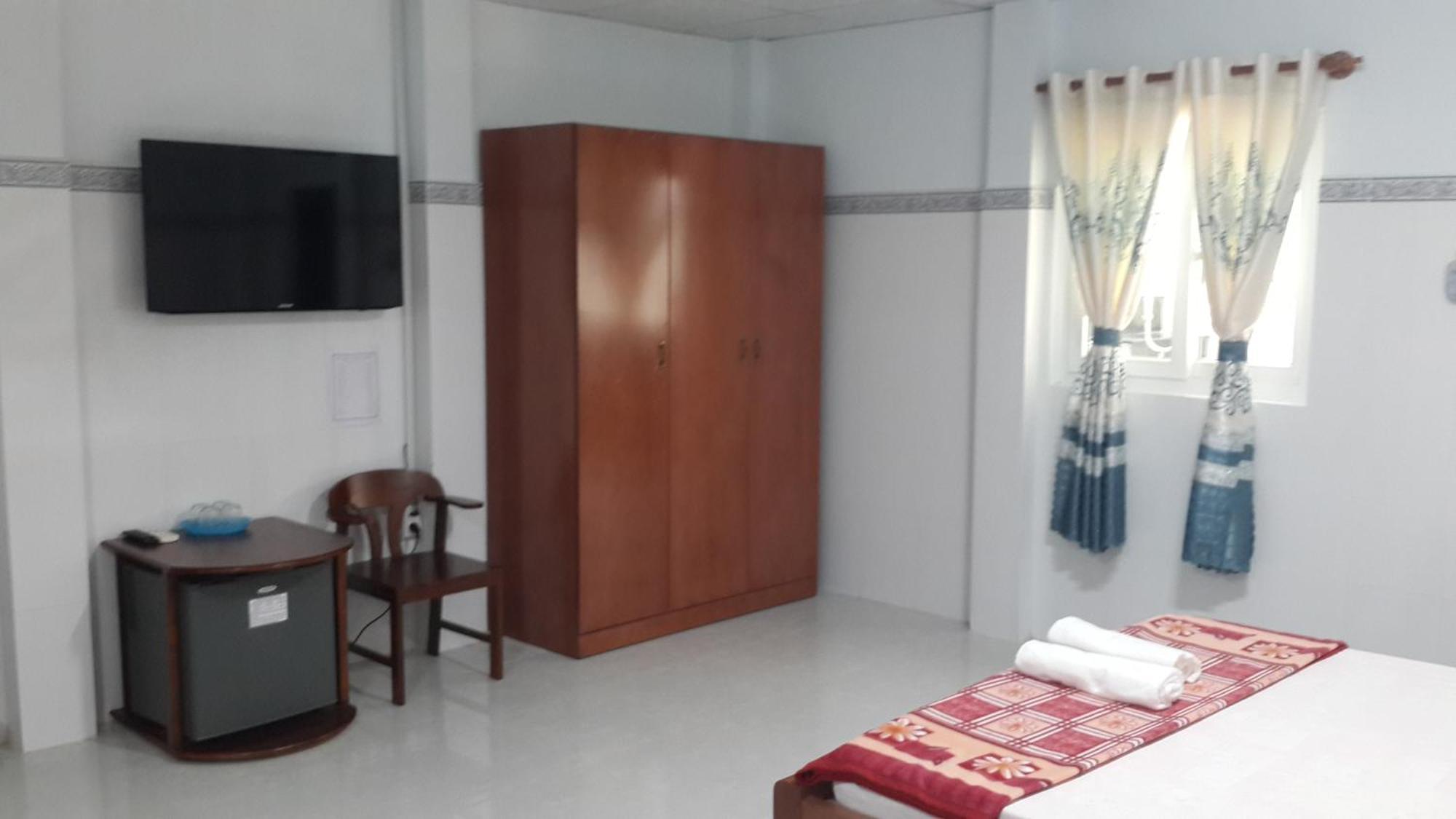 Hai Hien Guesthouse Дуонг-Донг Экстерьер фото