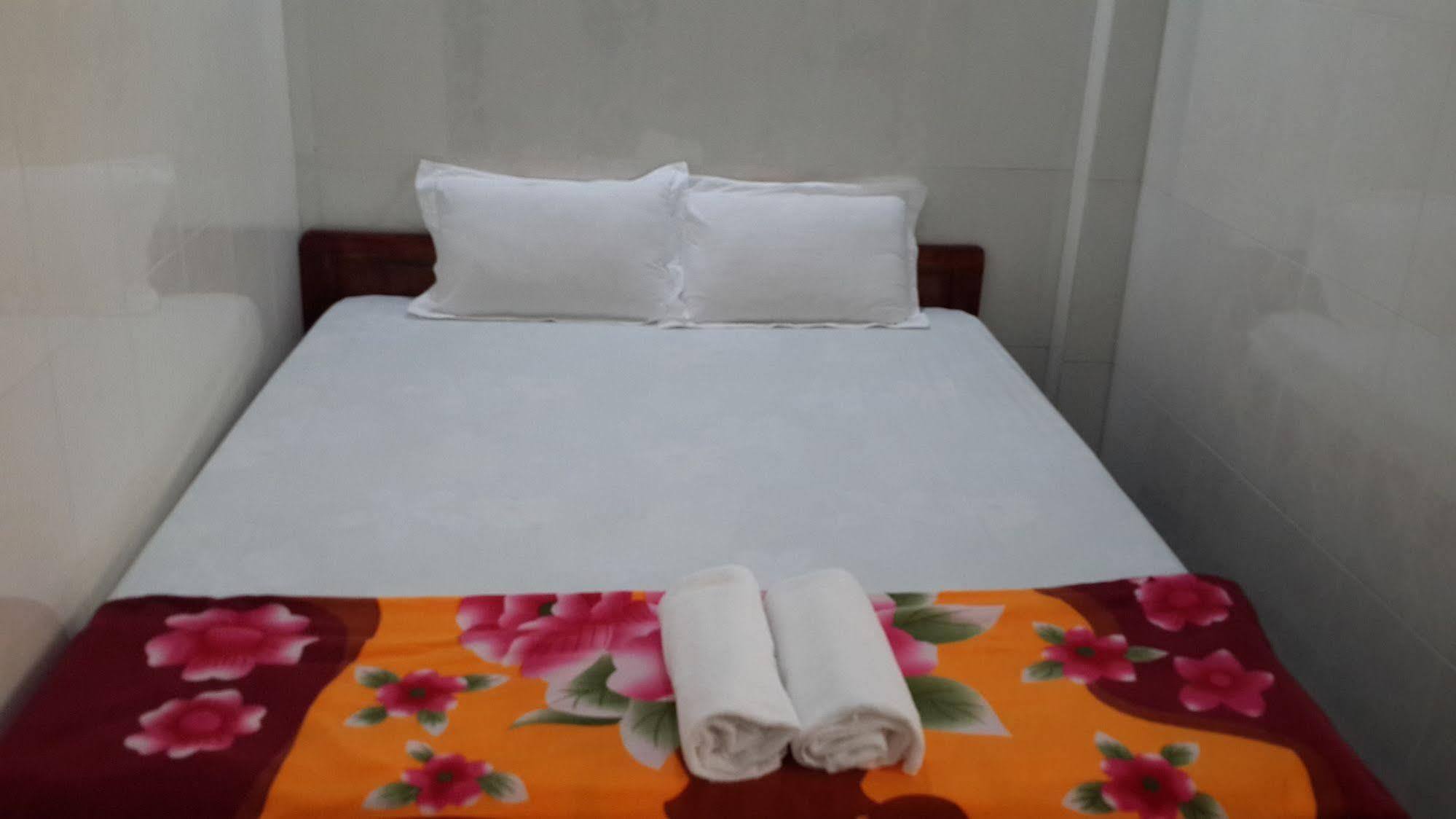 Hai Hien Guesthouse Дуонг-Донг Экстерьер фото