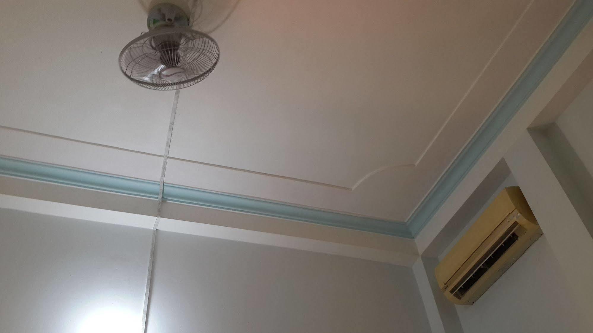 Hai Hien Guesthouse Дуонг-Донг Экстерьер фото