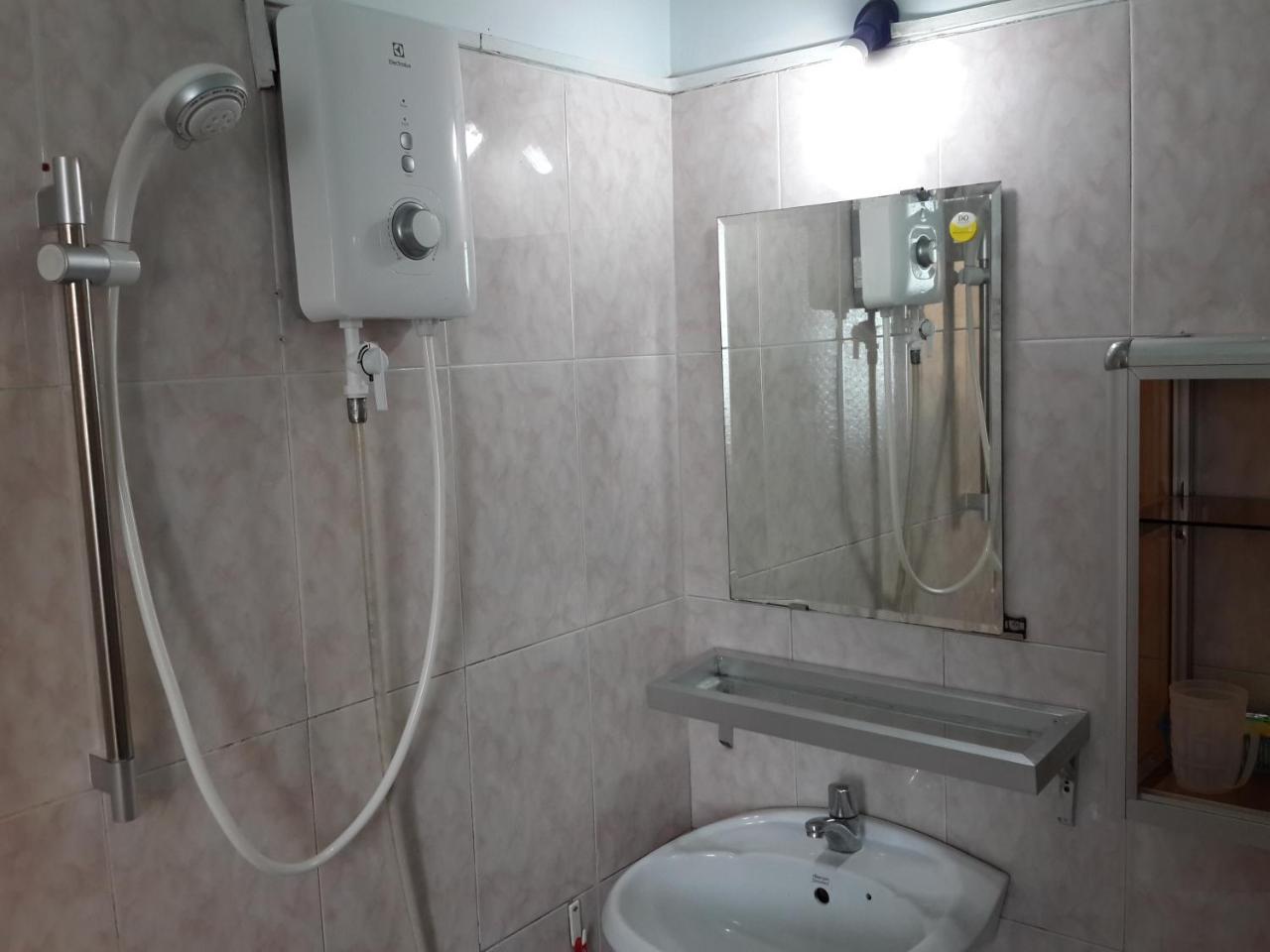 Hai Hien Guesthouse Дуонг-Донг Экстерьер фото